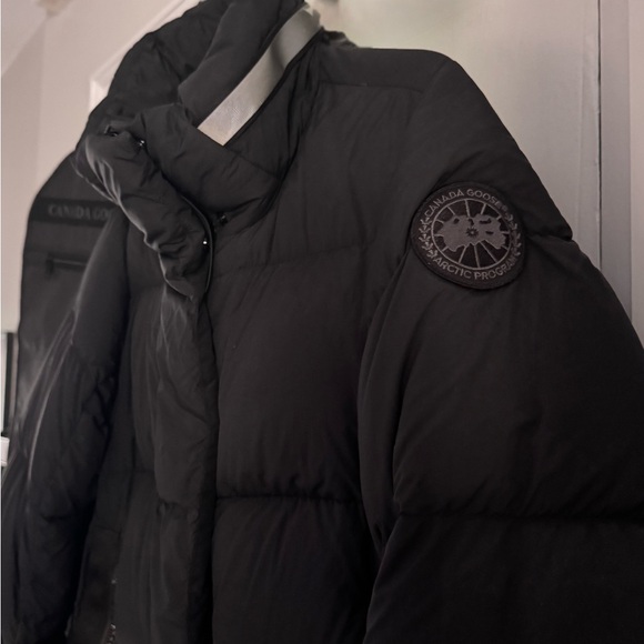 Canada Goose Arctic Program Black Jacket - Picture 2 of 4